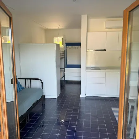 Diafanos Apartment *